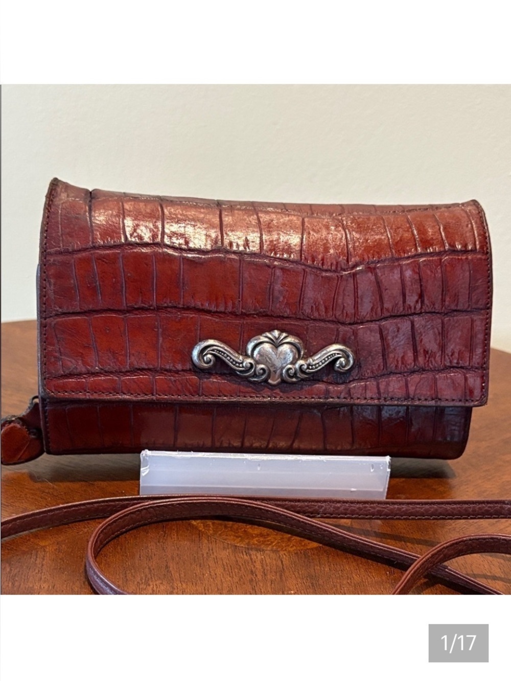 Brighton Vintage wallet on strap Crossbody bag  leather brown  Croc tooled GUC